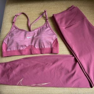 NIKE WORKOUT SET